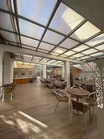 Hotel Sanary, Soleil Et Jardin - Renovation Hiver 2024-25 Frankrijk