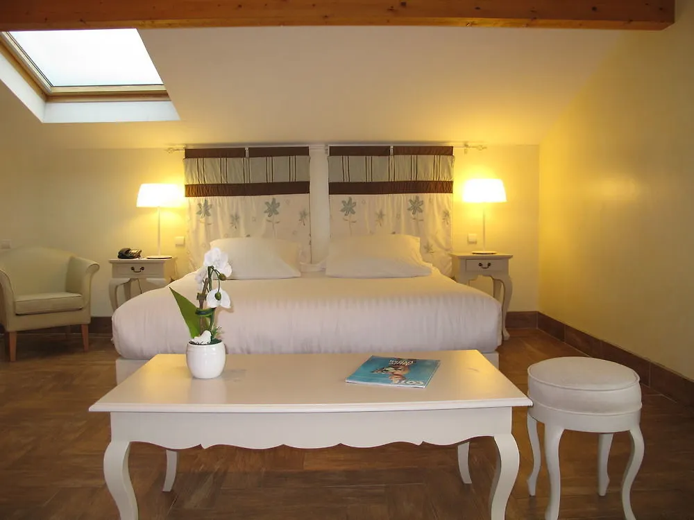 Hotel Sanary, Soleil Et Jardin - Renovation Hiver 2024-25