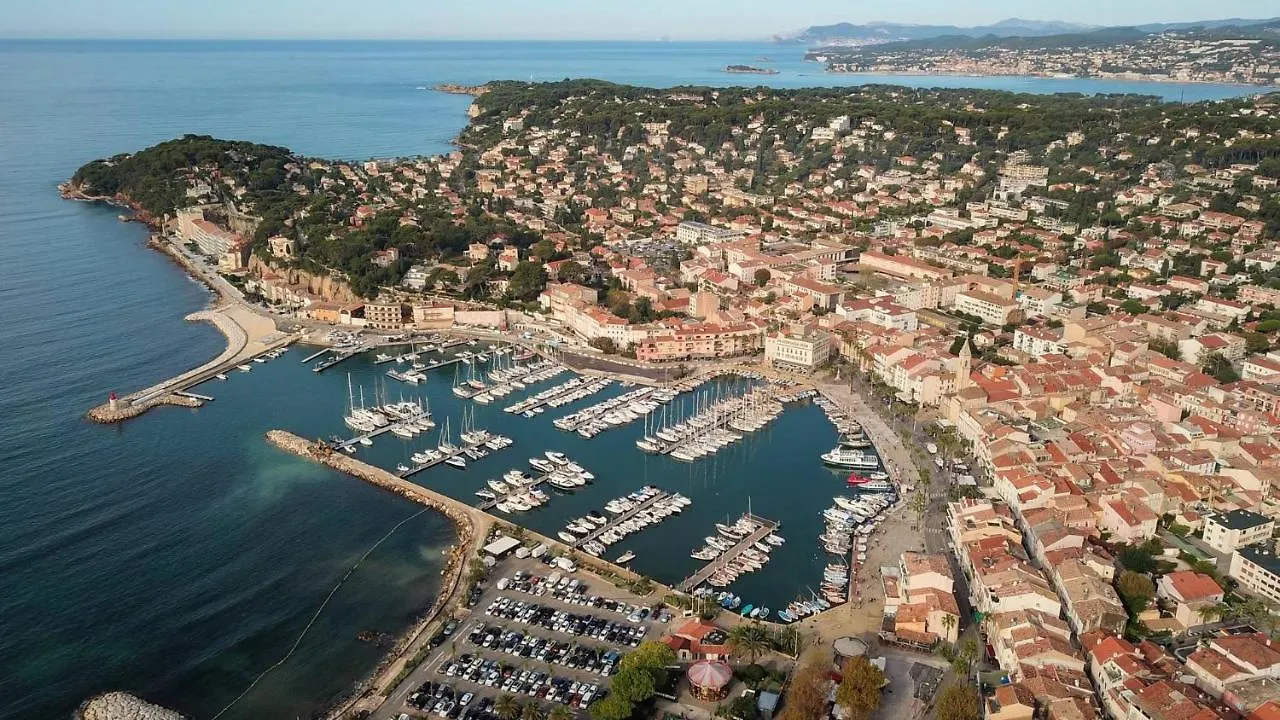 Hotel Sanary, Soleil Et Jardin - Renovation Hiver 2024-25