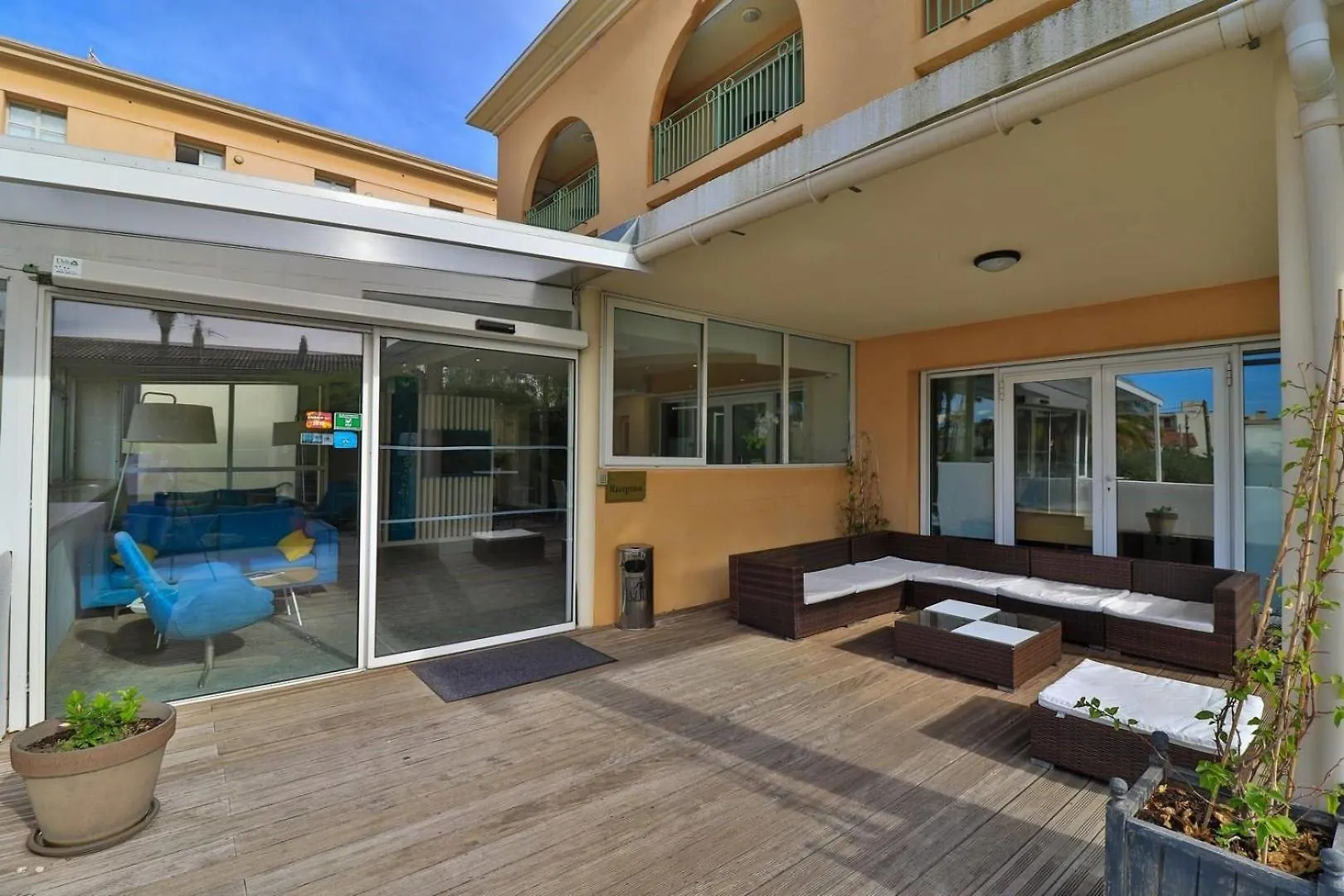 Hotel Sanary, Soleil Et Jardin - Renovation Hiver 2024-25