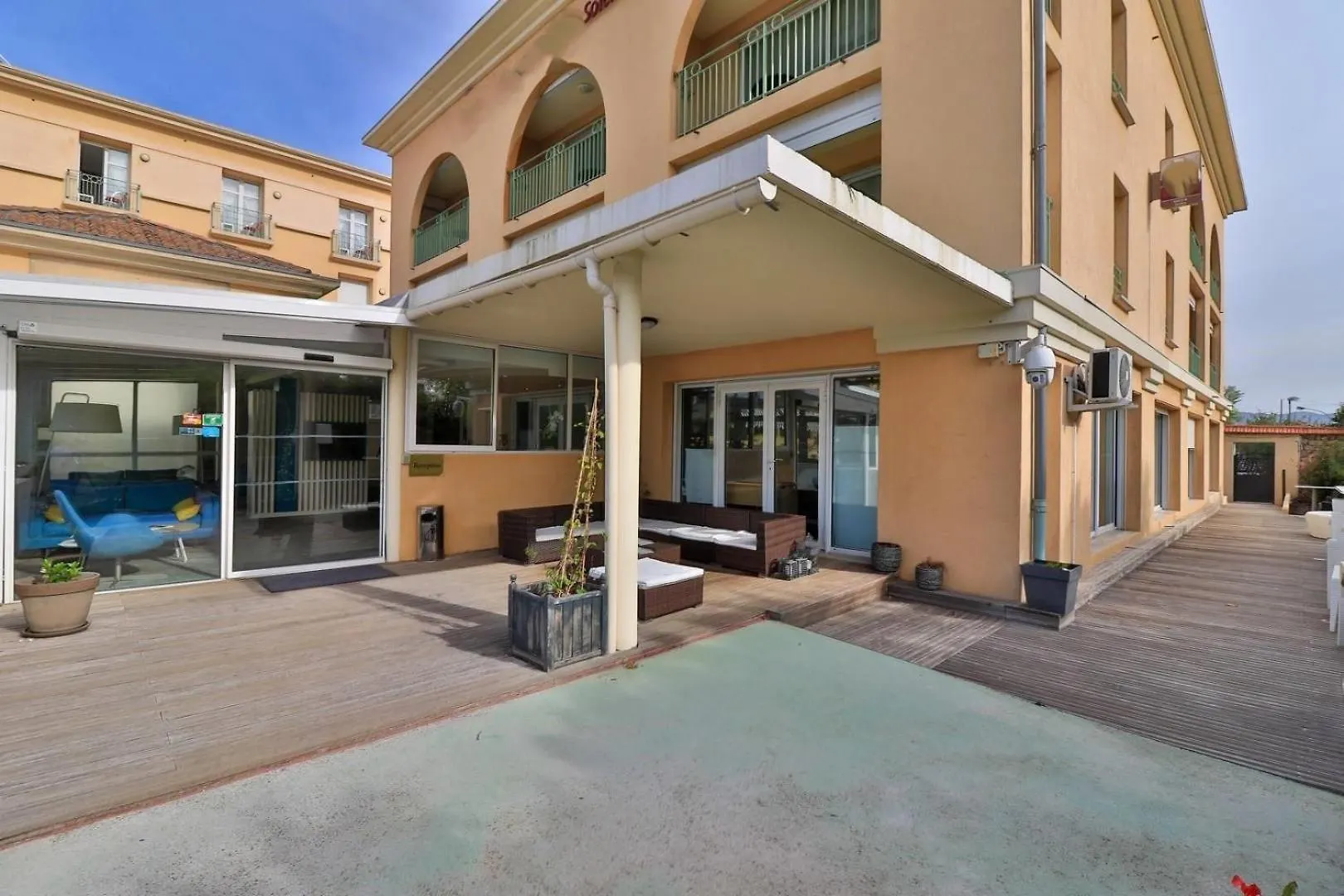 Hotel Sanary, Soleil Et Jardin - Renovation Hiver 2024-25