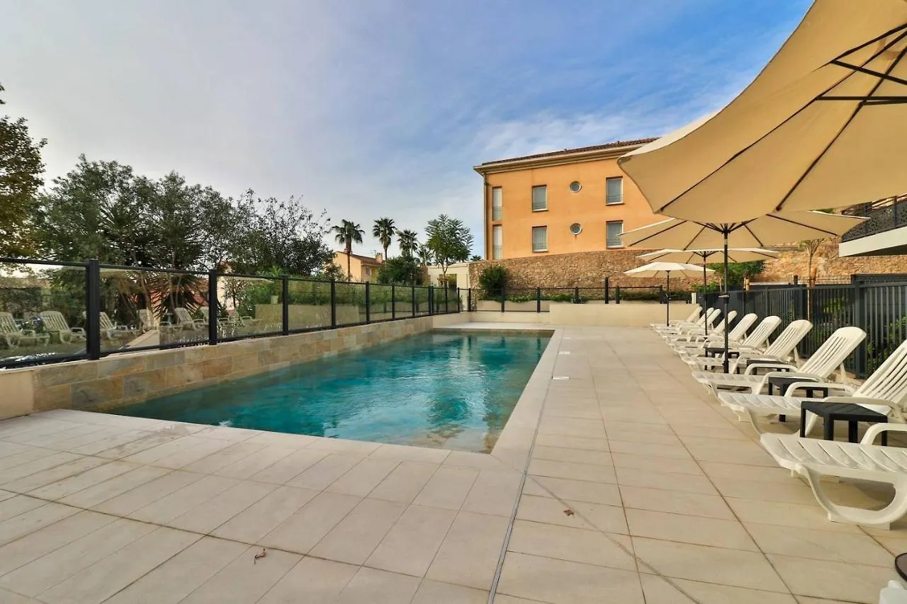 Hotel Sanary, Soleil Et Jardin - Renovation Hiver 2024-25